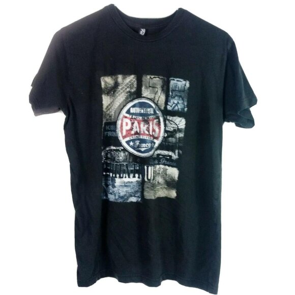 Women's "Kiss From Paris" Graphic Tee – Chic & Playful! Size M Black - Picture 1 of 4